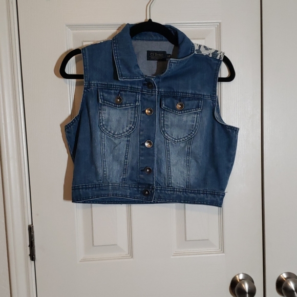 Jean Jacket - Picture 1 of 2